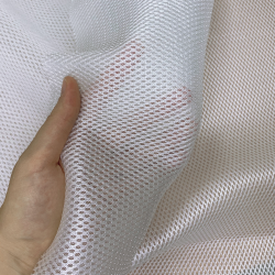 Сетка 3D трехслойная Air mesh 160 гр/м2, цвет Белый (на отрез)  в Якутске